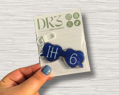 f1 | sunnies keychain